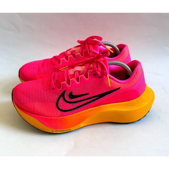 Nike Zoom Fly 5 Lightweight High Cushioned Running Sneakers Bright Pink Size 7 - Picture 3 of 10